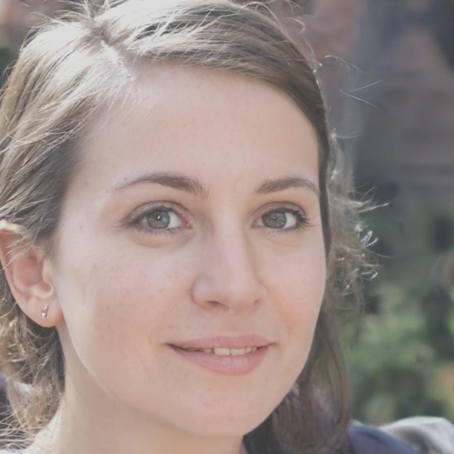 Beatriz Herrera, especialista en análisis financiero